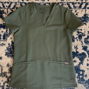 Figs Casma top, XS, moss